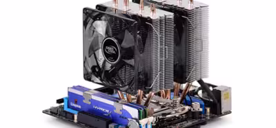 DeepCool presenta le refrigeración compacta Frostwin LED de doble ventilador