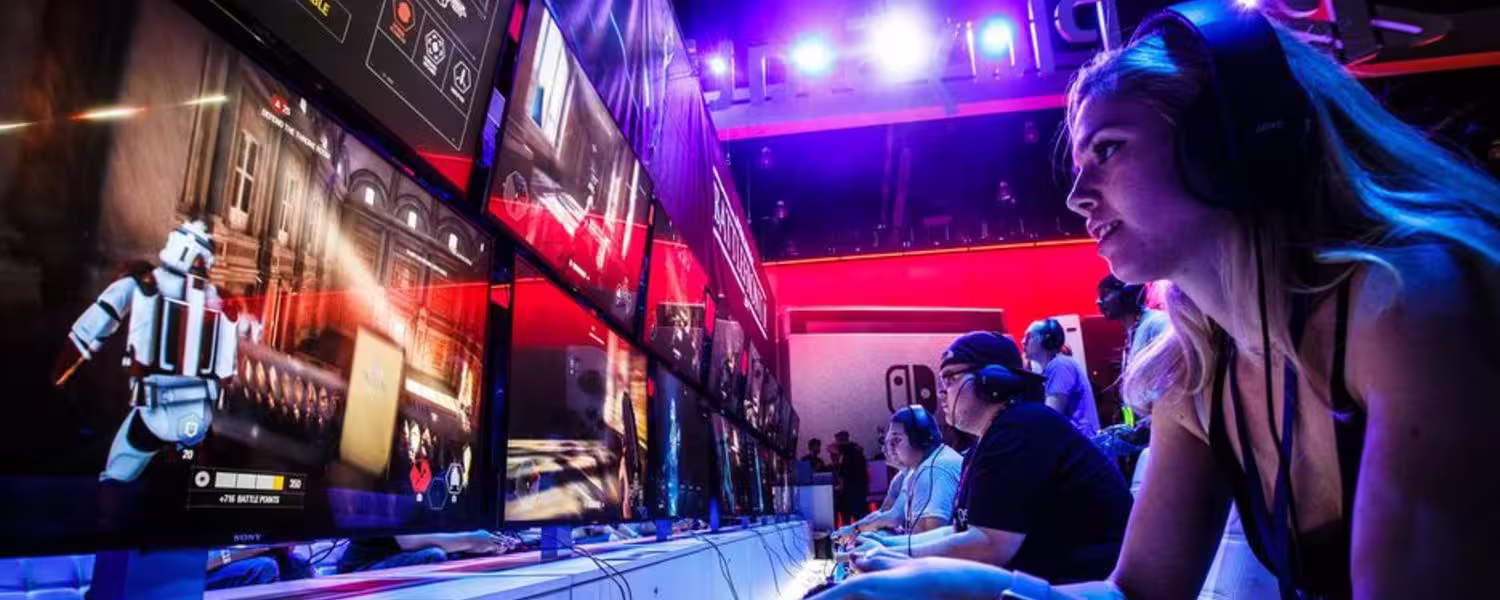 sony-playstation-booth-e3-2017-8886-017.avif