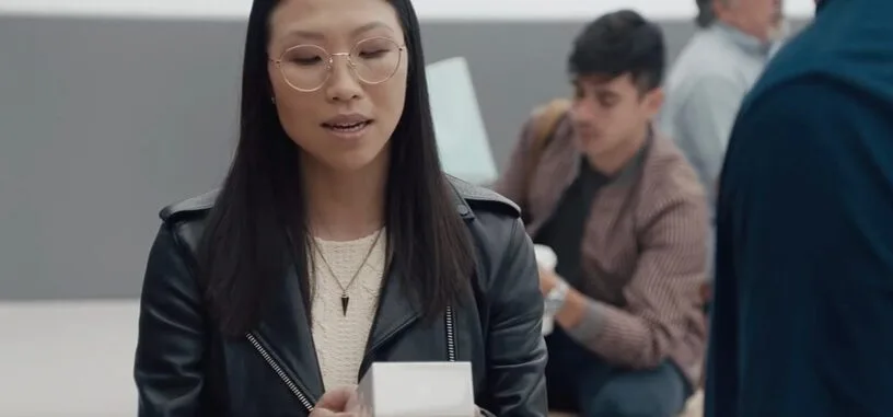 Samsung continúa con su campaña «Ingenius» para reírse del iPhone X