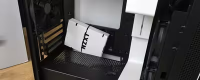 h400i_interior.avif