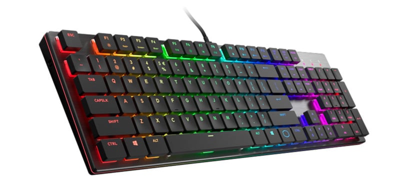 Cooler Master presenta los teclados de perfil bajo SK630 y SK650