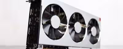 amd-radeon-vii-unboxing.avif