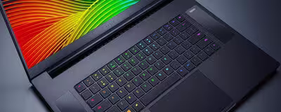 razer-blade-pro-17-gallery-02.avif