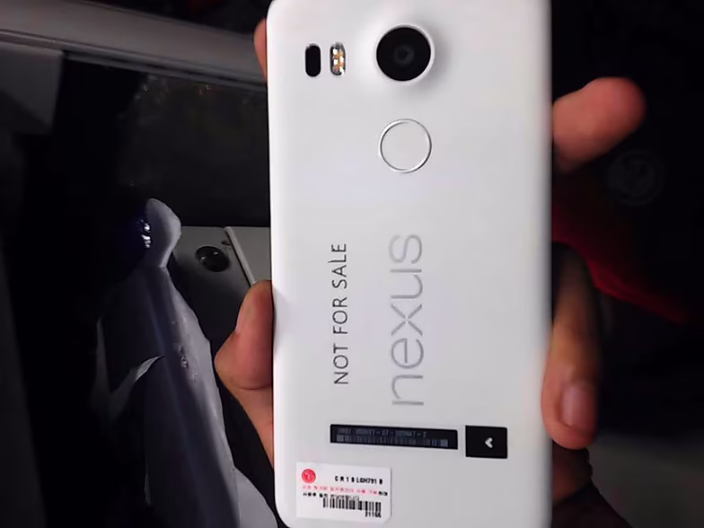 google-nexus-lg-2015-08-17-01