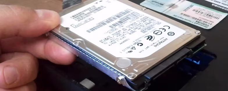 disassemble-laptop-03