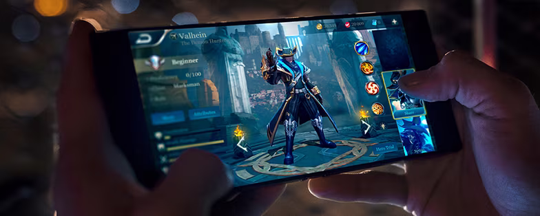 razer_phone_-_lifestyle_06