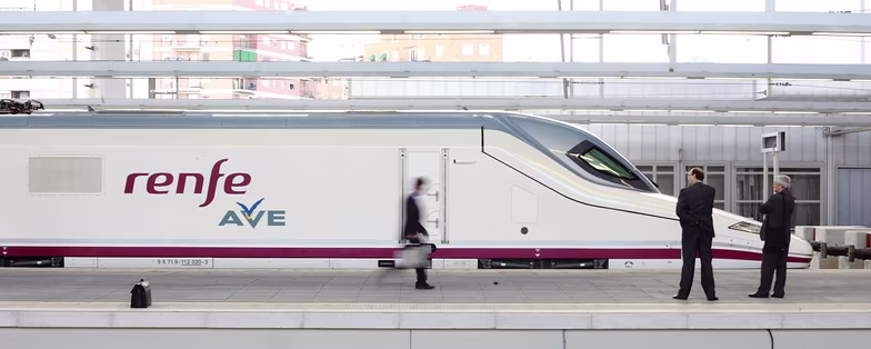 tren-ave