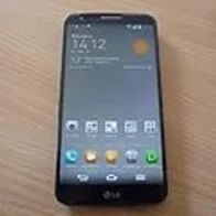 LG G2 - Smartphone libre Android (pantalla 5.2'', cámara 13 Mp, 16 GB, Quad-Core 2.3 GHz), negro (importado)