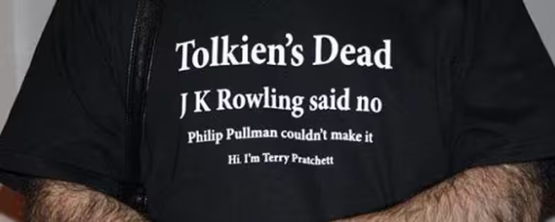 194c22f122a668f9215ba5bb165ed351_terry-pratchetts-t-shirt