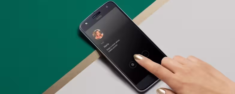 moto_z_play_2