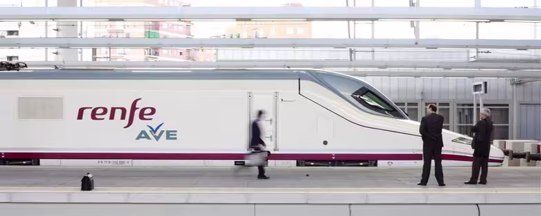 tren-ave