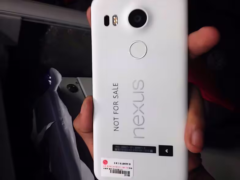 google-nexus-lg-2015-08-17-01